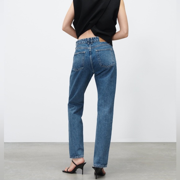 Zara mid rise blue jeans - Picture 3 of 9